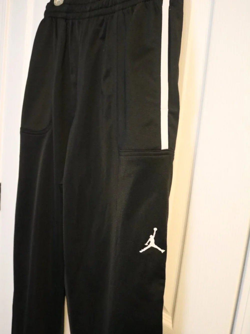 Black Jordan basketball warm up pants